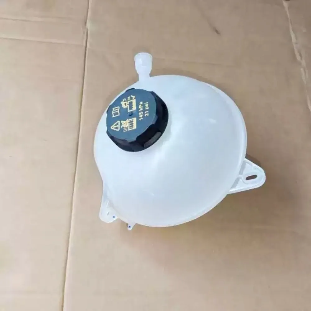 Automobile parts Expansion Tank Antifreeze Return Auxiliary Kettle for Geely Cool 2020 for Emgrand Brand New Genuine view 5