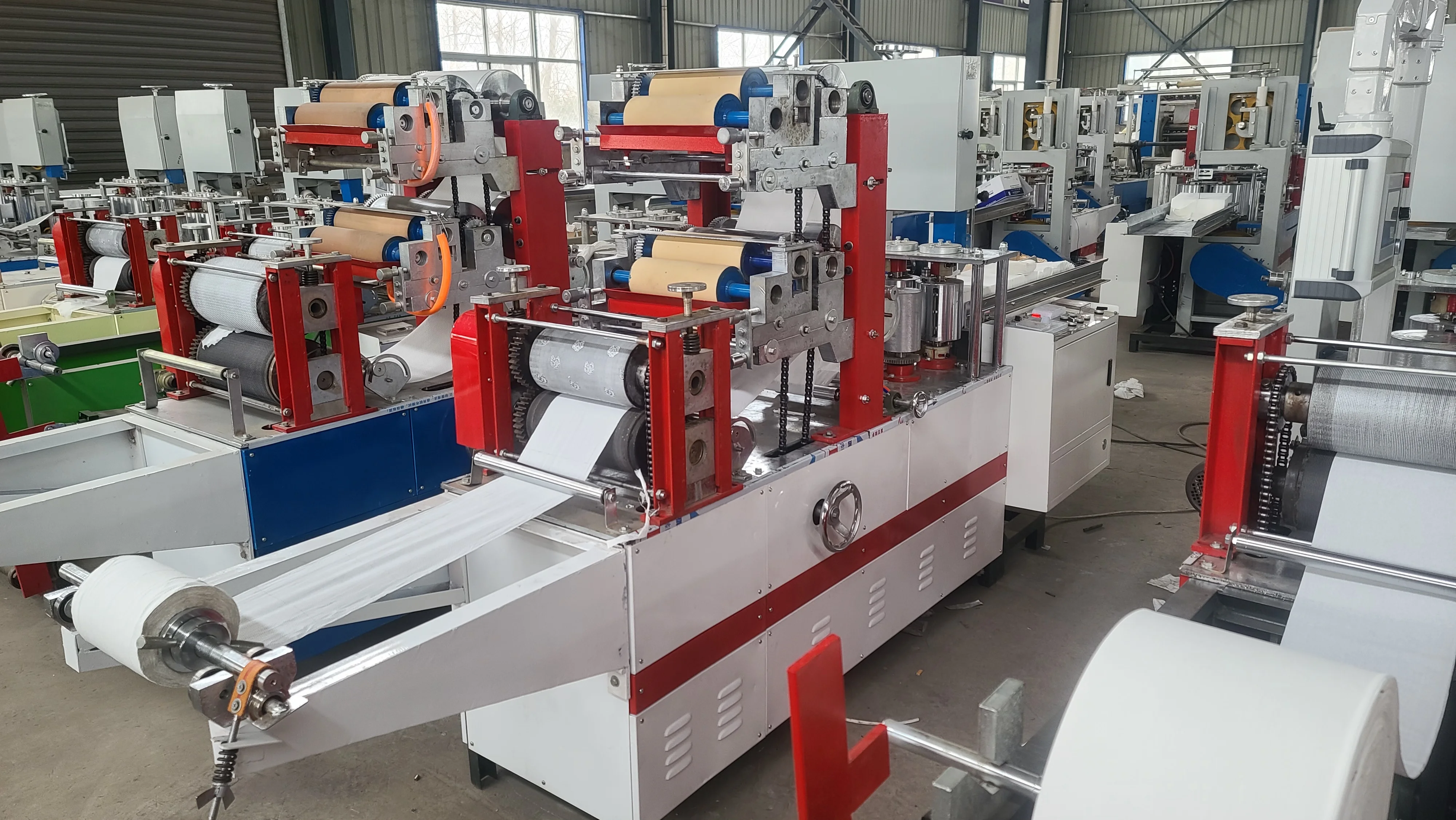 YUGONG High Speed N Fold Hand Towel Tissue Paper Embossing Folding Machine Automatic Napkin Paper Making Machine