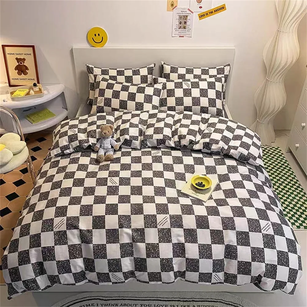 

Bedding Set Nordic Style Checkerboard Cotton Quilt Cover Pillow Case Four-piece Set Bed Sheet Fitted Sheet Home Textiles