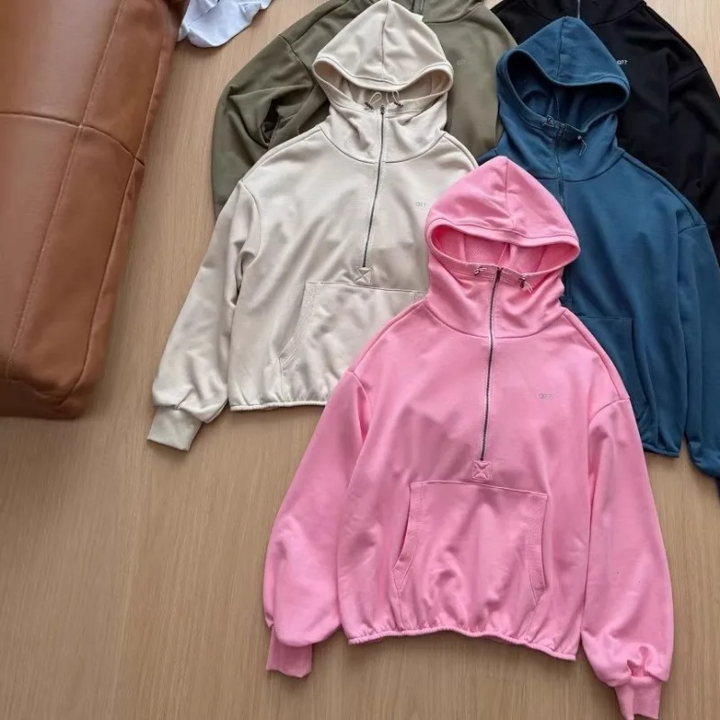 

Solid Color Hooded Sweatshirt for Men and Women Short Outdoor Sportswear Long Sleeves