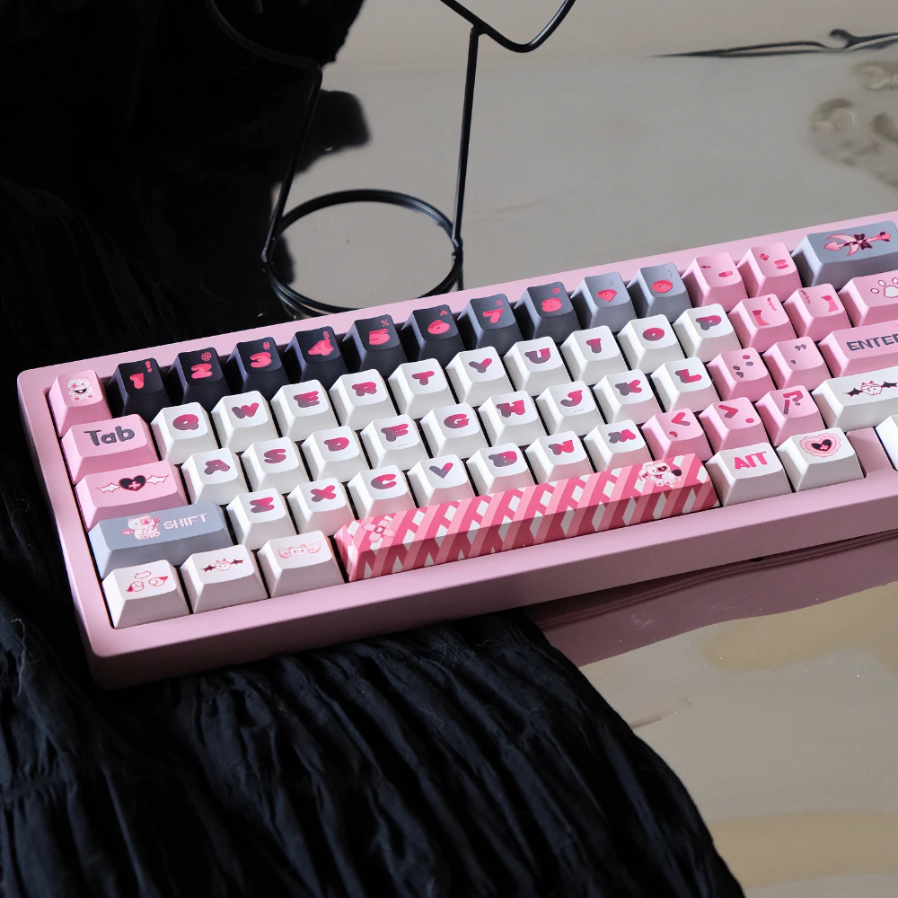 

Keycap Dark Bear 142 Key Cherry Pbt Five Sided Heat Sublimation Pink White Keycaps Includes 7U/2.25U'L'Enter Alice Layout Keycap