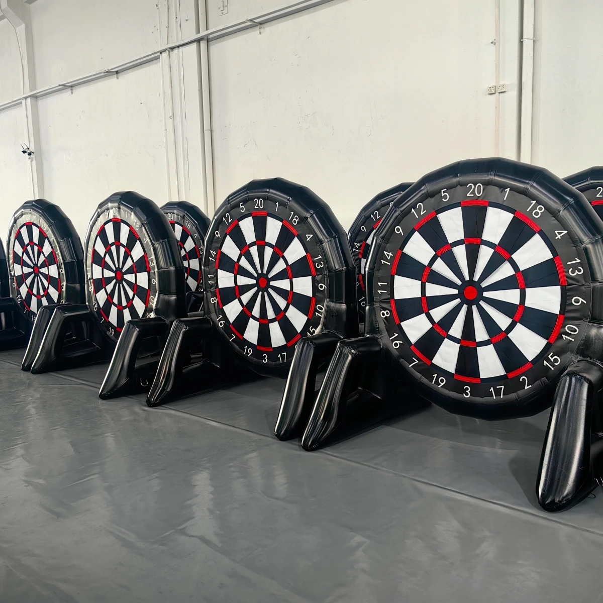 

Interesting Football Shooting Game Commercial Rental Inflatable Soccer Dart Boardpromote sales