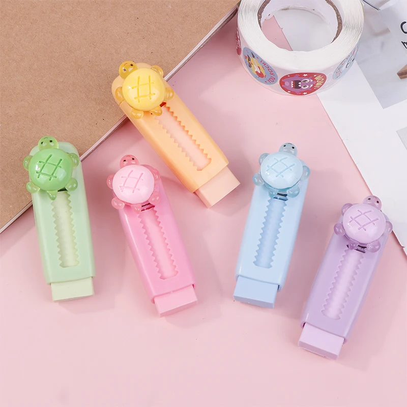 Adorable Glow-in-the-Dark Turtle Push-Pull Eraser – A Charming Cartoon Stationery Gift For Students And Children