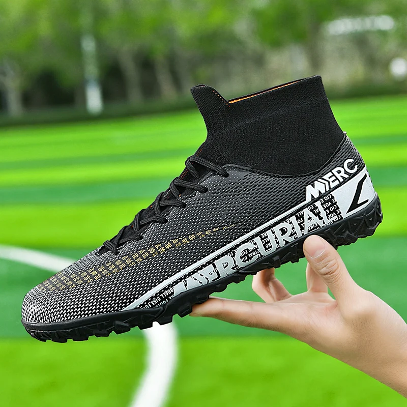 New Men Women Soccer Shoes Outdoor Non-Slip Football Boots Breathable Kids Boys Ultralight TrainingProfessional Turf Indoor