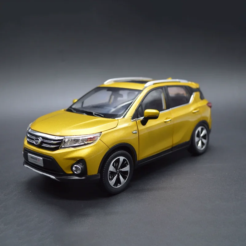 

Diecast 1:18 Scale GAC Trumpchi GS3 SUV Simulation Alloy Car Model Collection Souvenir Display Ornaments Vehicle Toy