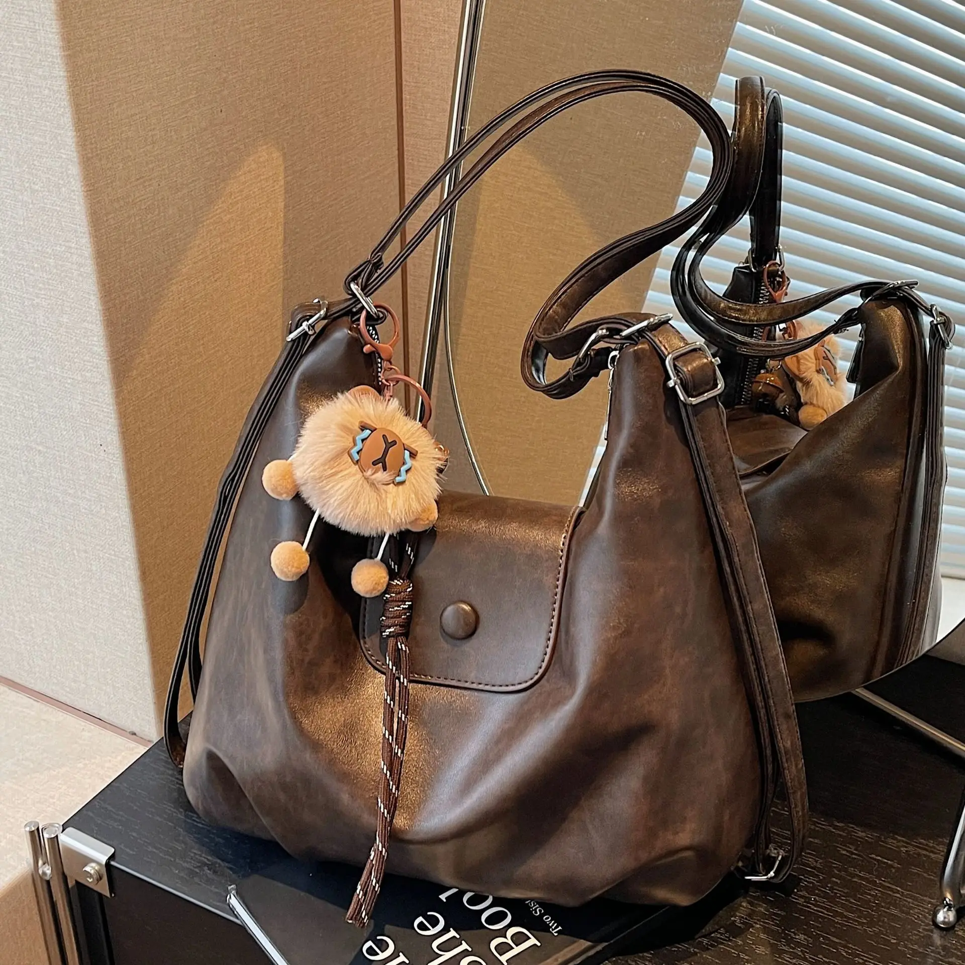 Tote Bag Backpack Niche Design Shoulder Lightweight Travel Backpack Large-capacity Commuting Fashionable Solid Simple