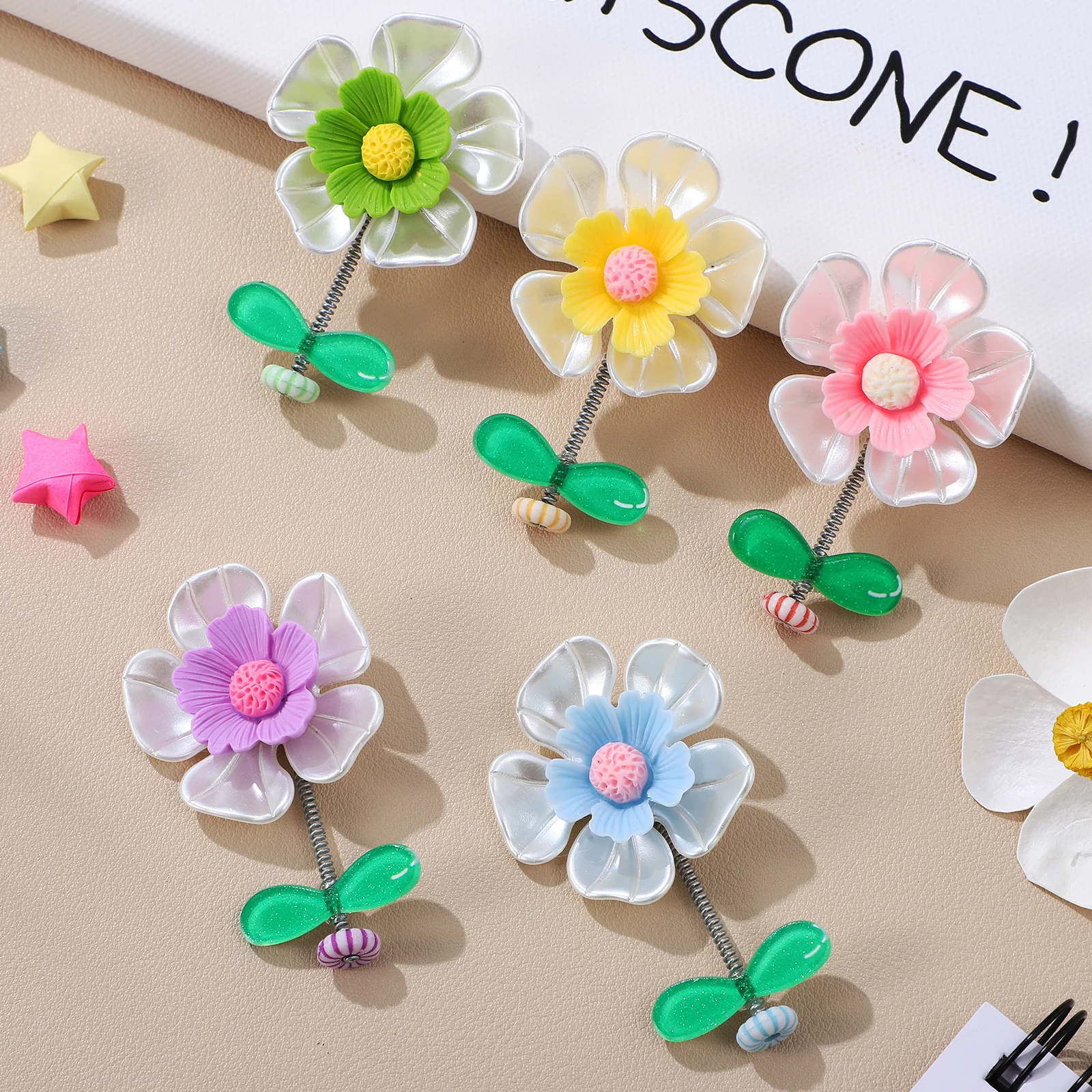 

10Pcs Shaking Flower Car Decor Unique Design Small Flower Adornments for Car Interior Long-Lasting and Playful