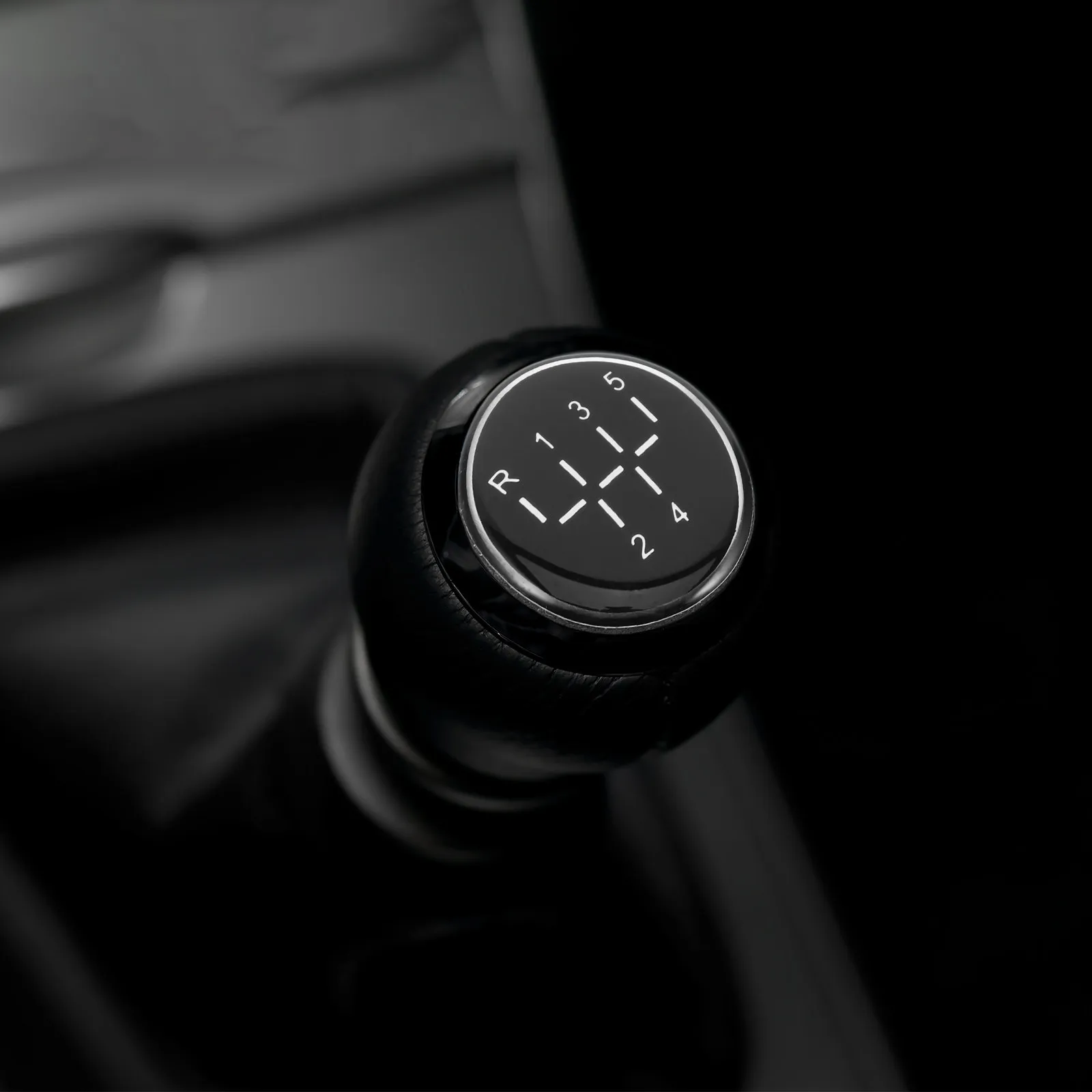 Manual Shift Decal Car Gear Shift Sticker 5-Speed Universal Fit High Definition Manual Transmission Truck Gear Lever Cover