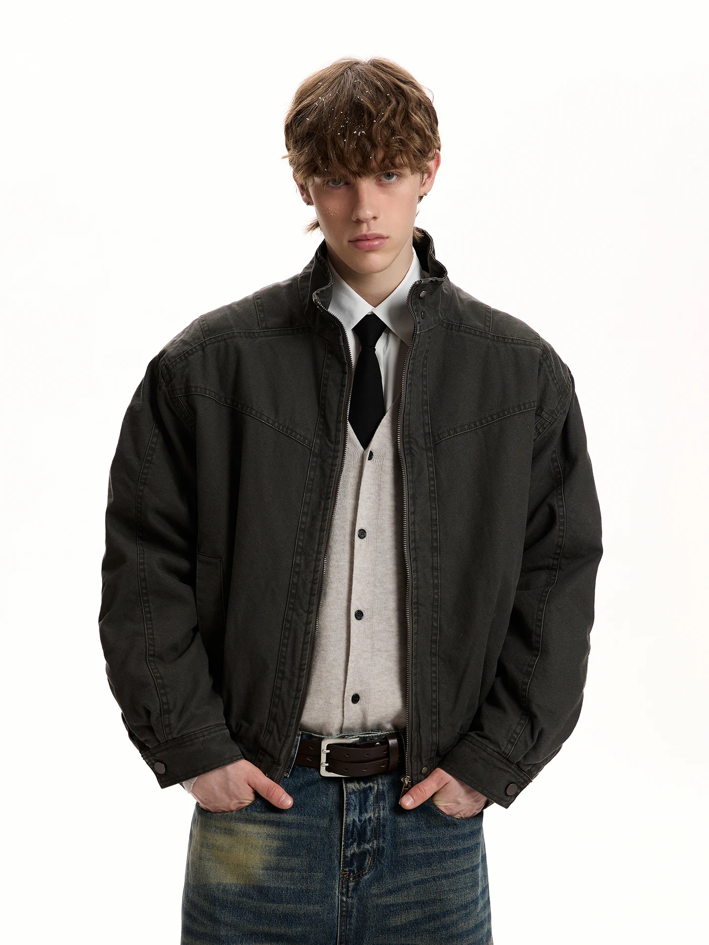 

Ретро-куртка в американском стиле с деконструктированным воротником-стойкой, утепленная, из хлопка, в стиле рабочей одежды, молодежная, модная, свободного кроя, осенняя...