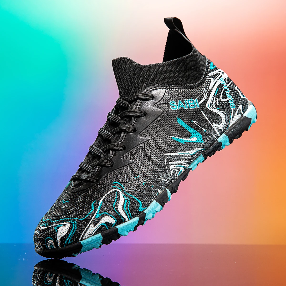 

Высокие спортивные футбольные бутсы персонализированные, модные, дышащие, которые можно носить в помещении и на открытом воздухе.