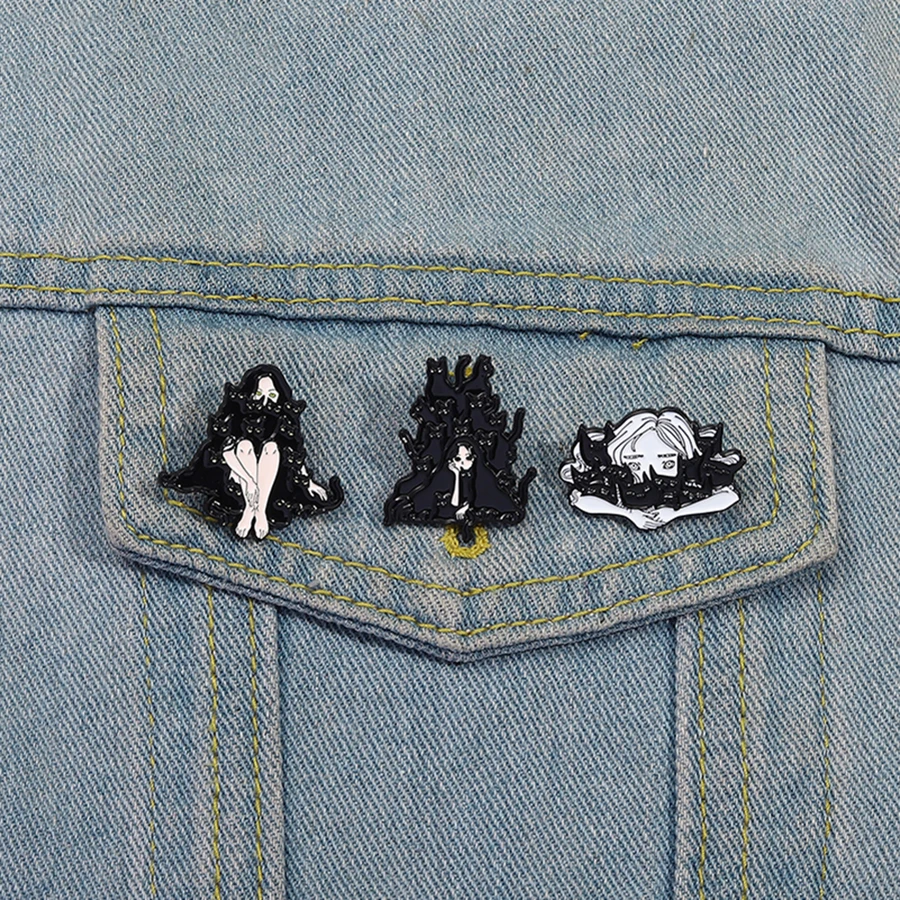 دبابيس شخصية بارا إبراقرار جاتوس، شعارات دي لابيلا، روباس بانك، جوياس جونيكاس، الحاضر الفقرة أصدقاء