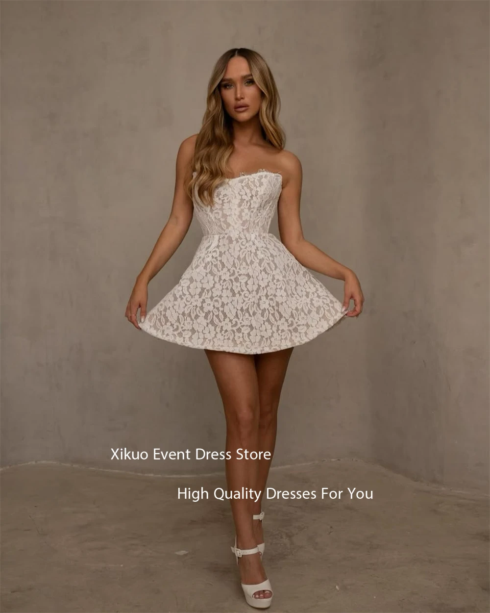 Xikuo A-lijn mini kanten avondjurk mouwloos kanten galajurk boven de knie strapless cocktailjurken dames op maat