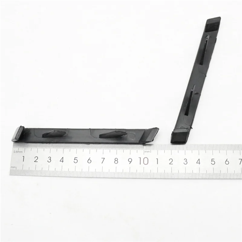 

1Pair Front Bumper Panel Trim Strip 670011292 670011291 For Maserati Ghibli M157 2014-2020 Front Bar Side Small Holder