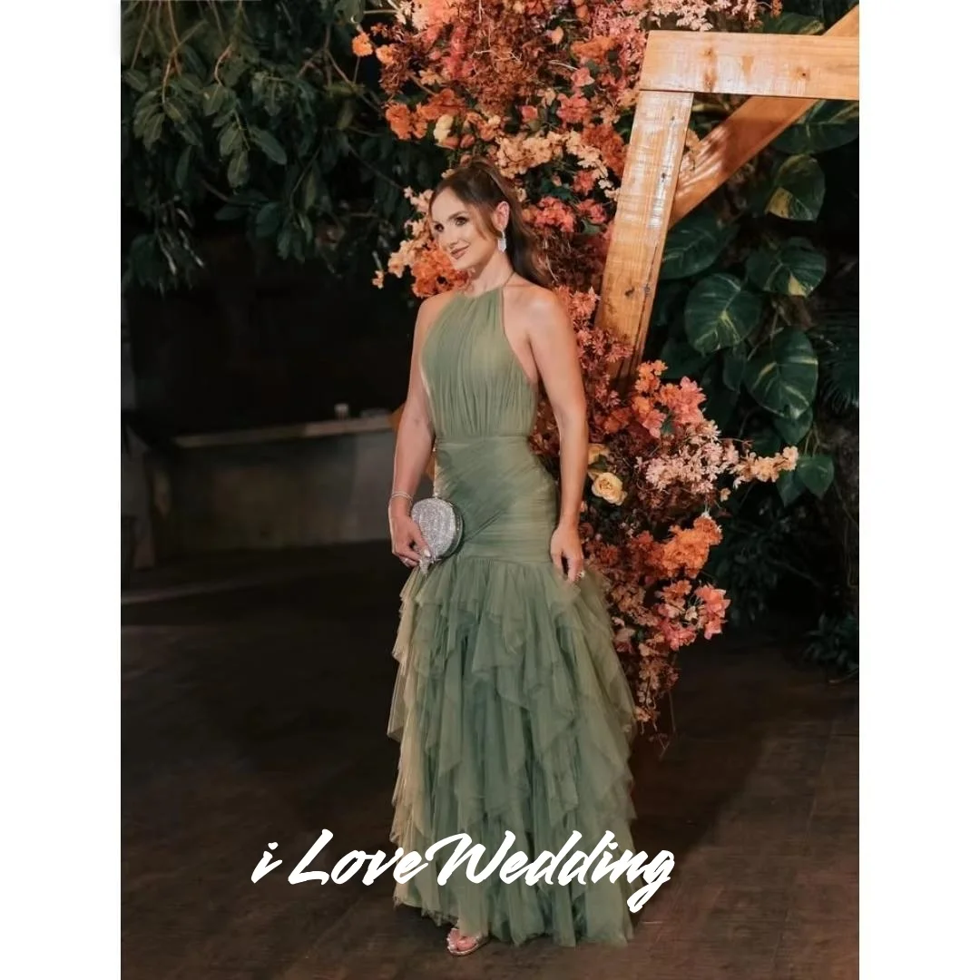 

Green Halter Evening Dresses 2025 Sleeveless Multi-Layered A-line Backless Floor-Length Pleated Wedding Party Dresses Customized