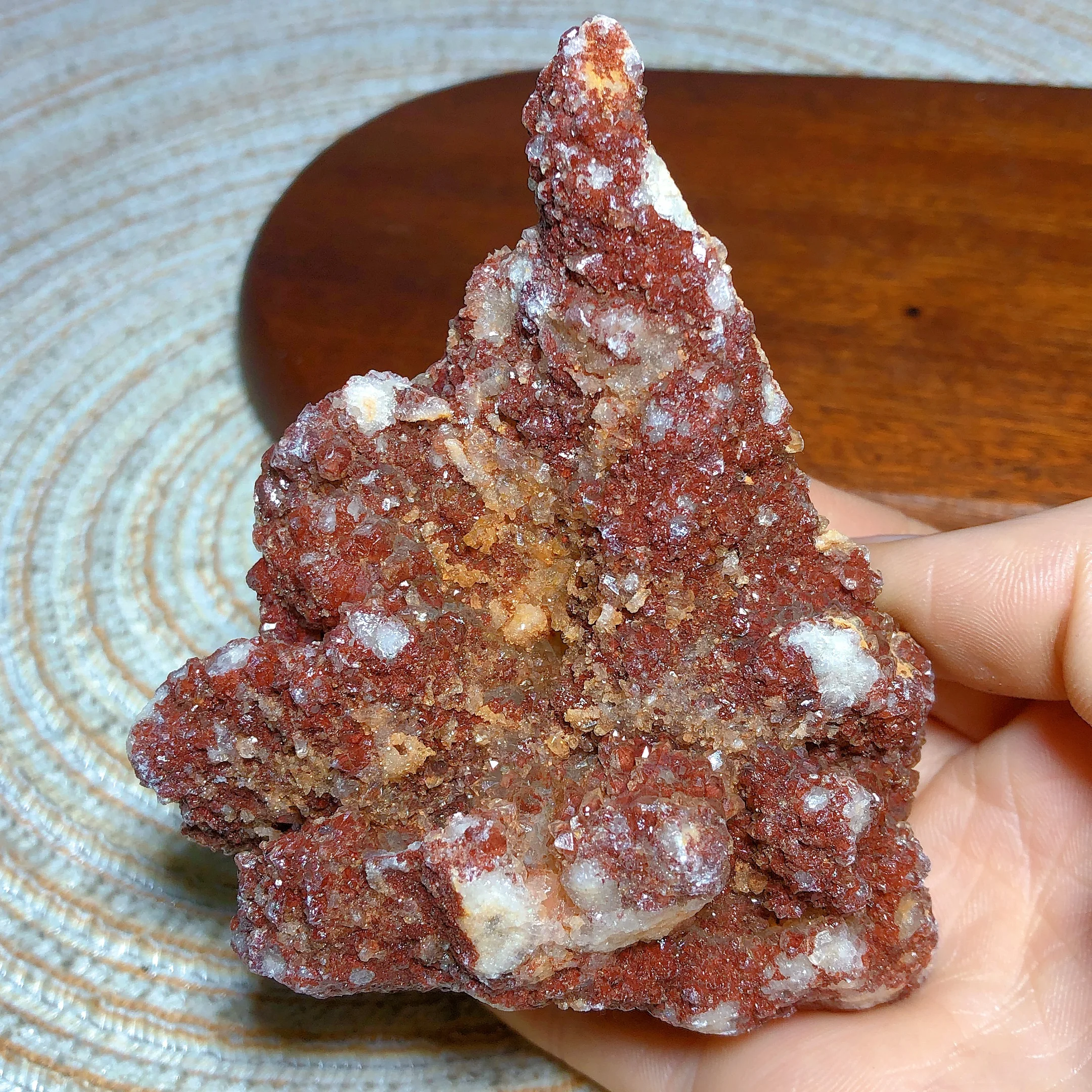 

Natural Crystals Red Quartz Raw Stone Specimen Flashy Reiki Ornament Rainbow Home Decoration Giftns Mineral Energy Gift