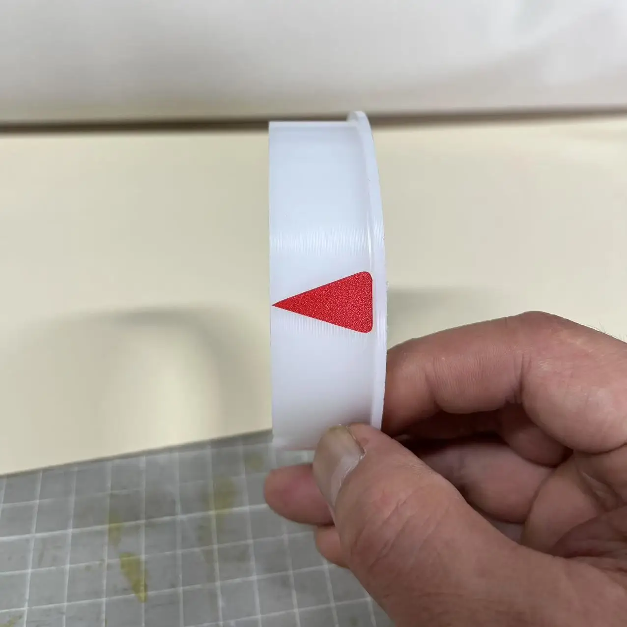 DECOCEAN Focus Marker: The Focus Marker Is Marked With a Triangular Mark Attached to the Focal Length Marker of the Focus Operat
