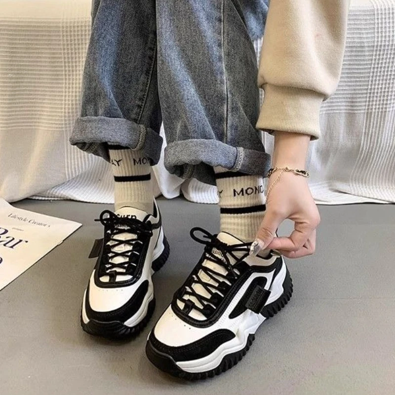 

Winter Sports Shoes for Women 2025 Thick Sole Chunky Sneakers with Faux Fur Lining Slimming Effect Thermal Cotton Footwear