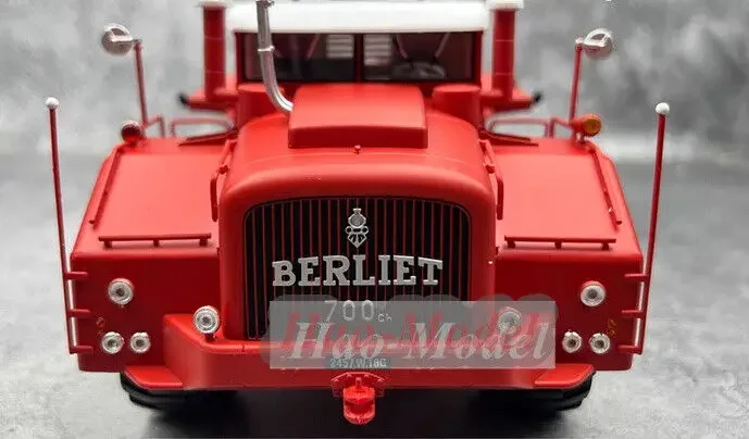 Norev 1/43 untuk Berliet T100 n ° 1 1960 Model Diecast paduan mainan simulasi mobil hadiah ulang tahun anak laki-laki ornamen tampilan hobi merah