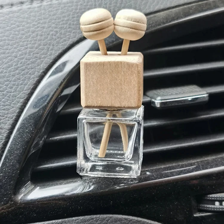 Car Aromatherapy Empty Bottle Perfume Sub-Bottle Car Ornament Perfume Empty Bottle Creative Car Decoration Refillable Bottle