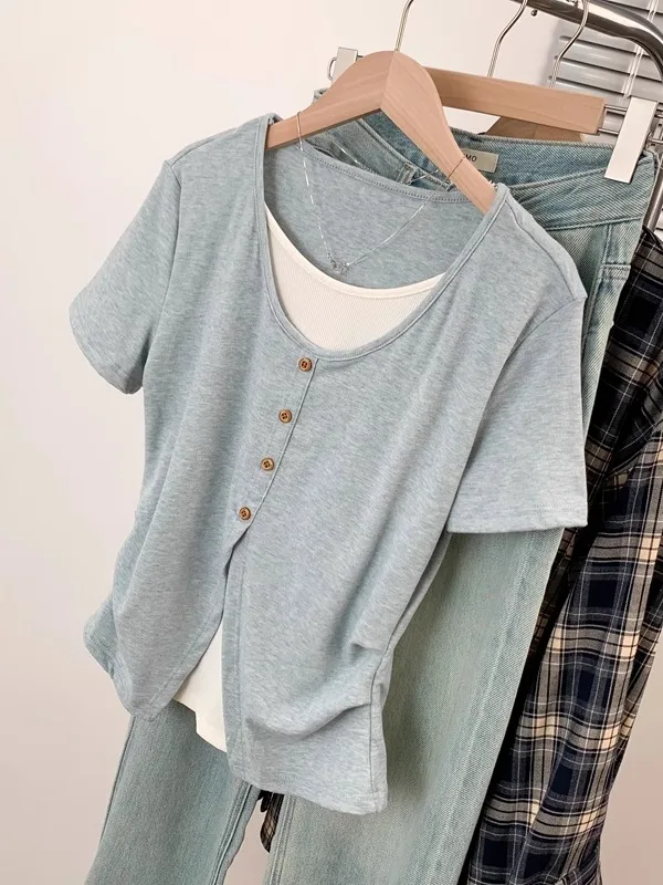 

Slimming V-Ne ort Sve T-irt Korean Sle Commute Large Size Women's Faion Summer New Arrival Open Split Top