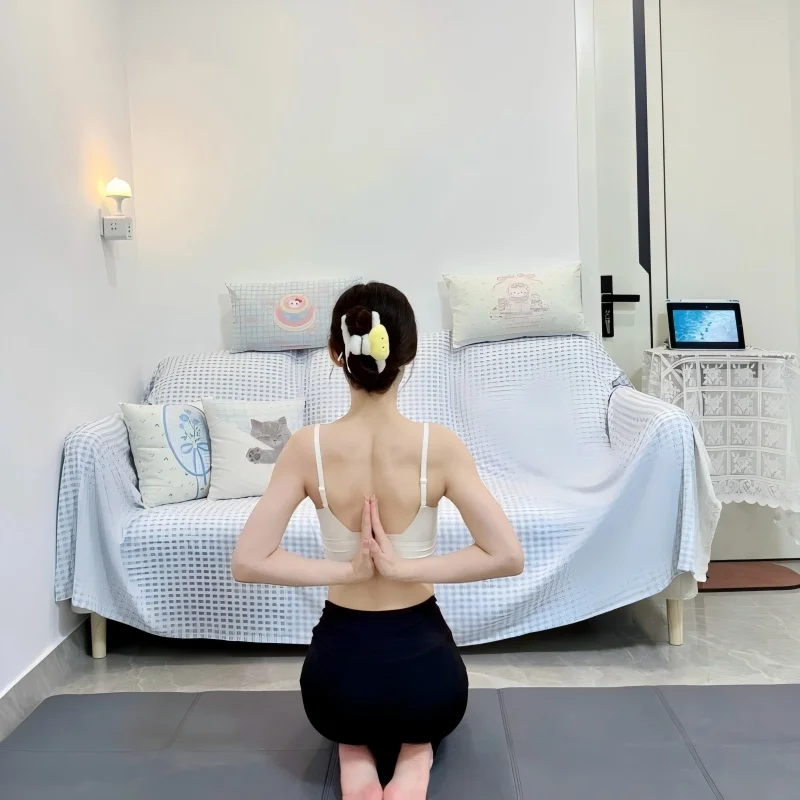 

Foldable Non-Slip Yoga Mat for Sleeping Portable Exercise Mat for Home Nap Travel TPE Non-slip Odorless Yoga Mat for Fitness