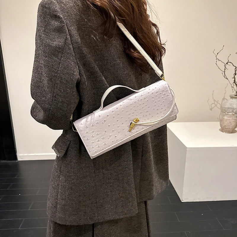 حقيبة كروس Avant Garde غير متناظرة بتصميم معماري أنيق للاستكشاف الحضري وتجسيد الأناقة الحديثة #3