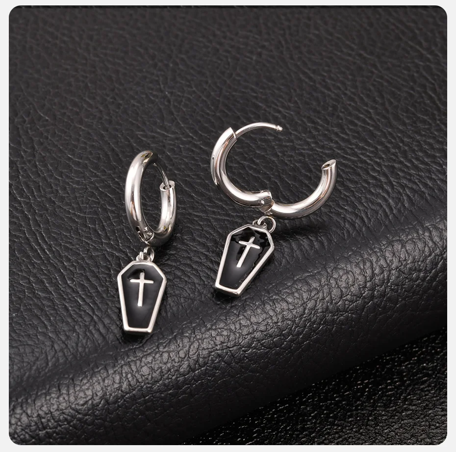 Vnox Herren-Ohrringe mit durchbohrtem geometrischem Kreuz, Creolen aus Edelstahl für Gothic-Punk-Street-Style, religiöses Geschenk für Ihn – Detail 6