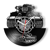 World War II Main Battle Tank Vinyl Record Wall Clock Military Home Decor Army Tank Battleship Retro Music Album Longplay Clock