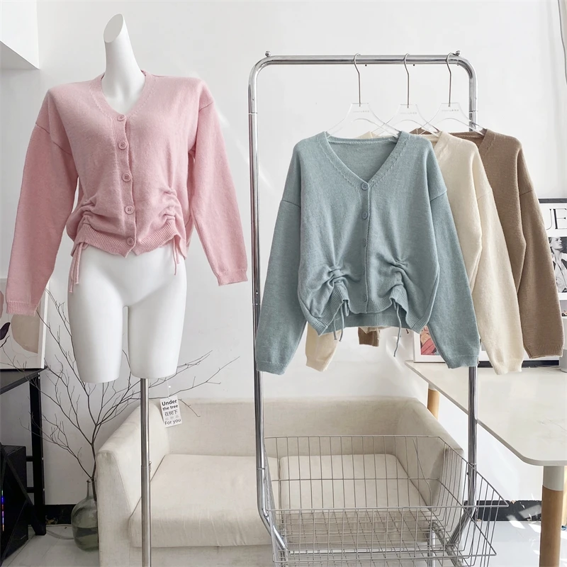 

Elegant Cute Solid Color Long-sleeved Sweater Cardigan Solid Color Short Sweater Knitted Button Cardigan Women New Tops