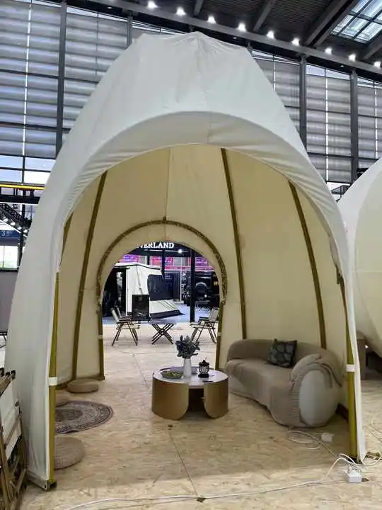 2024 New Design Camp Luxury Hotel Tent Outdoor Rooftop Restaurant Tent Double Door Customizable Egg-shaped Ball Tent