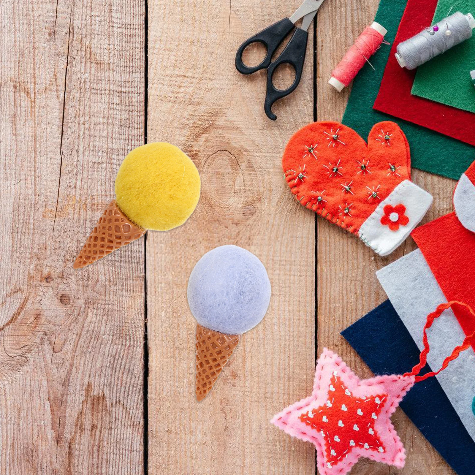 

4Pcs Wool Felt Ice Cream Cone DIY Crafts Bright Colorful Bouquet Accessories Kids Photography Props Party Decoration