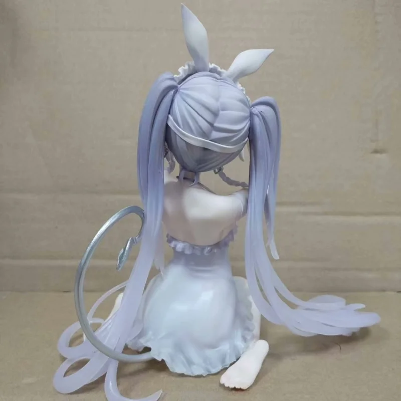 شخصية بانداي أنيمي إيف سليبي باني جيرل من مادة بي في سي - لعبة مجسمة قابلة للجمع لتزيين سطح المكتب لهدايا أعياد الميلاد