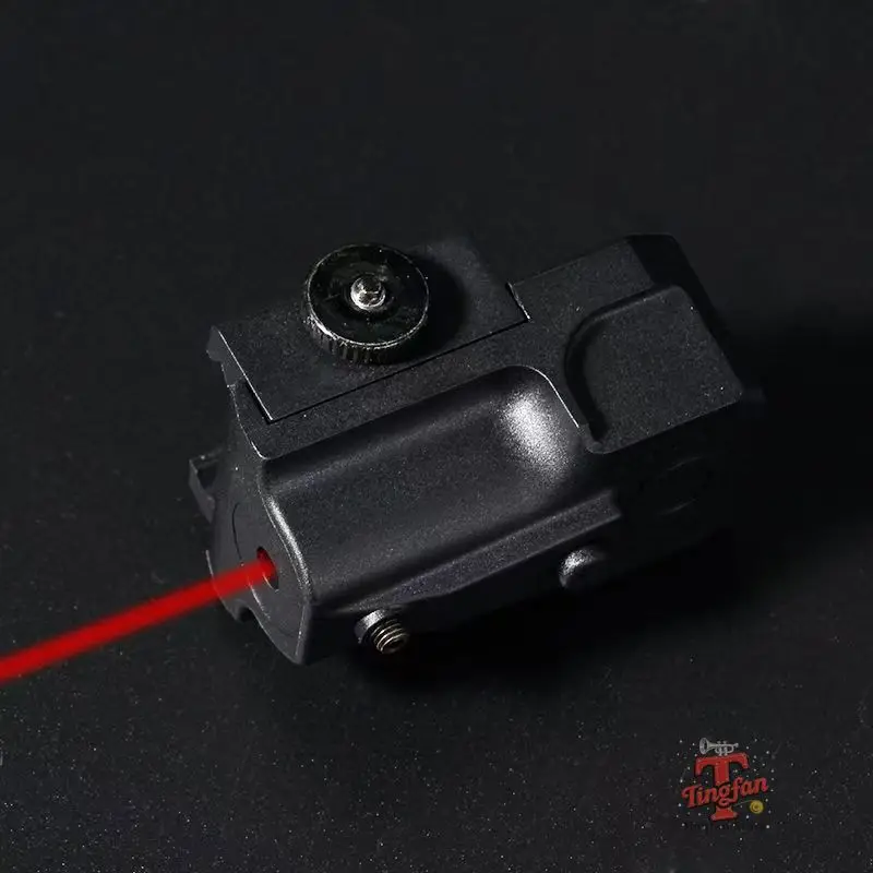 Accessorio per pistola giocattolo tattico integrato da 20 mm compatto mini curvo appeso regolabile con mirino laser rosso