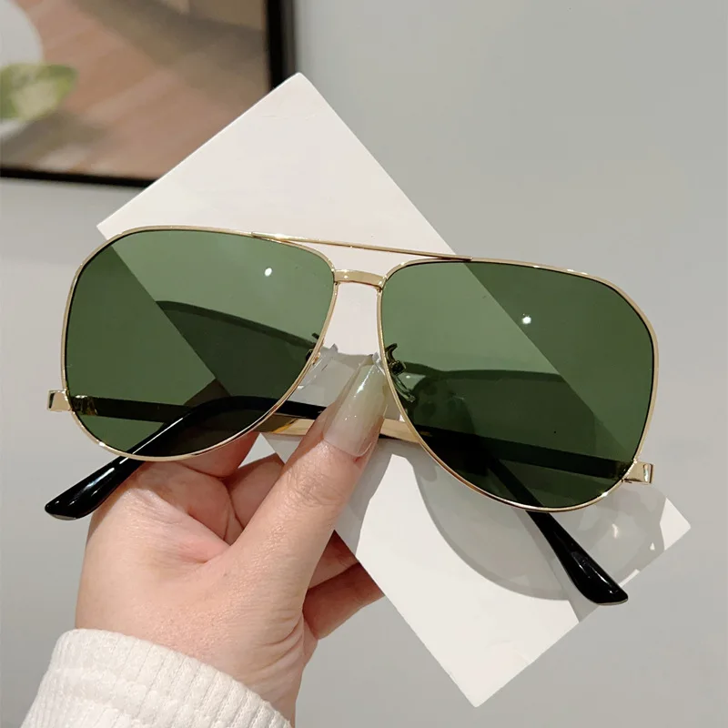 Vintage Oversize Quadratische Piloten-Sonnenbrille für Damen Neue Mode Legierung Farbverlauf Schwarz Sonnenbrille Herren Hip Hop Outdoor-Brille UV400 – Detail 7