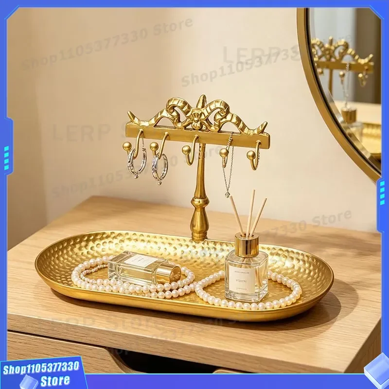 Retro Brass Jewelry Plate Handmade European Style Light Luxury Home Decor Ornament Storage Rack for Rings Earrings Necklace