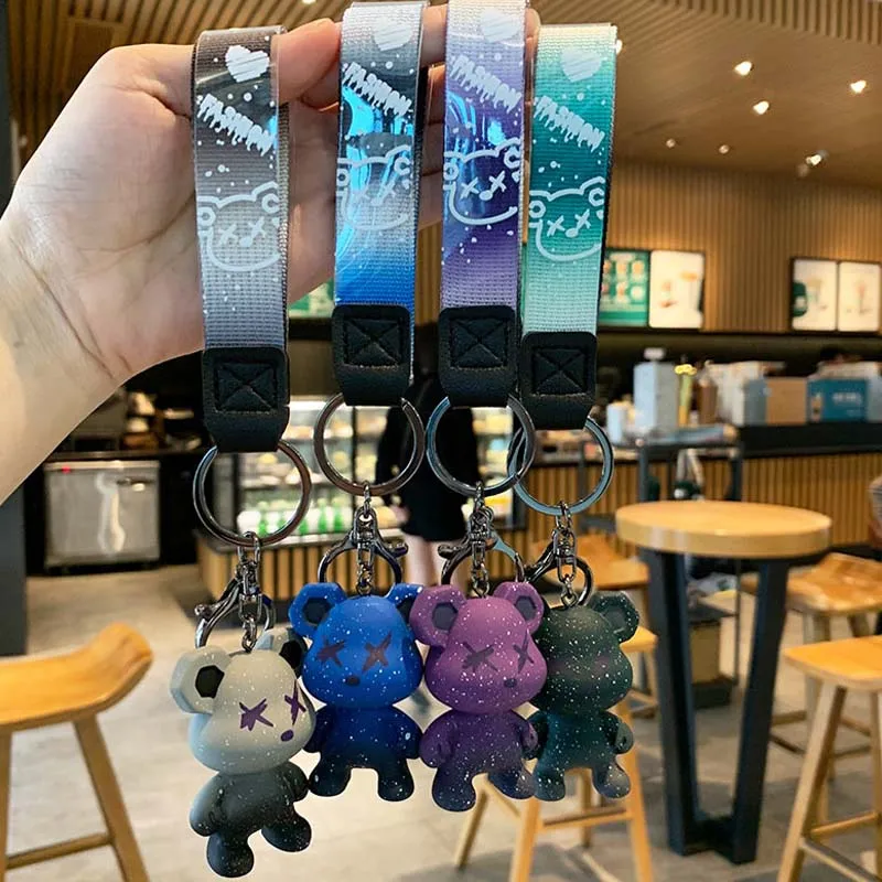 

New chameleon bear high-end niche bear key chain exquisite female car key pendant adorn cute bag bag online red bear key chain