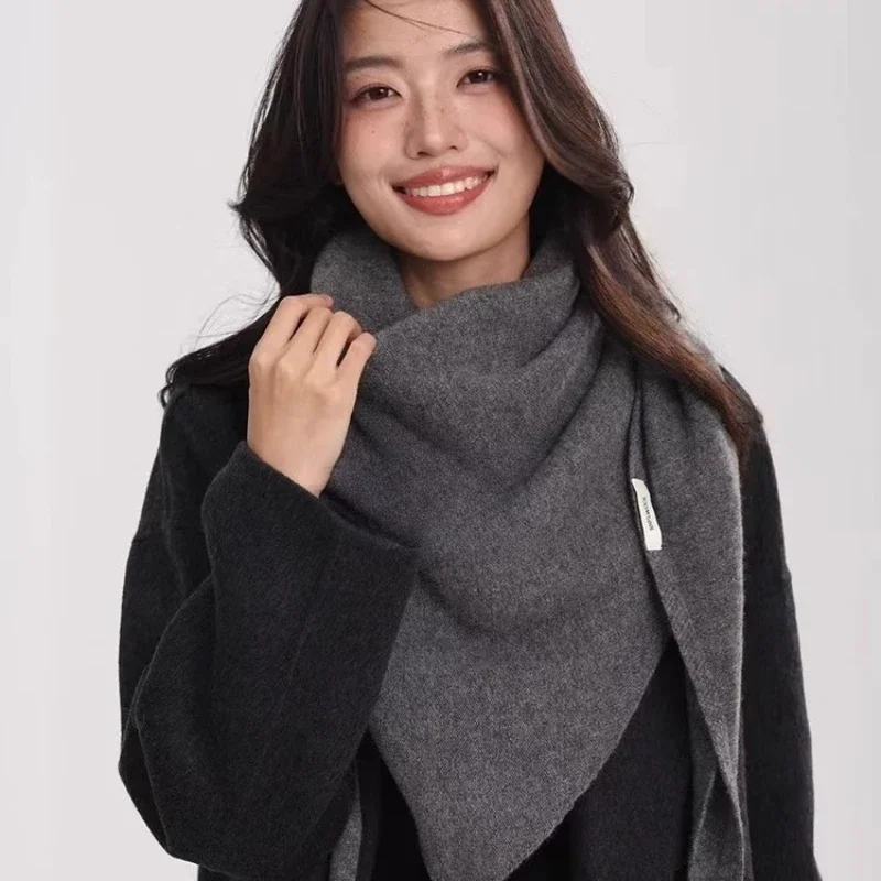 2024 Trend Large Triangle Shawl Knitted Scarf 100% Wool Women Knitted Accessories Cape Casual Soft Warm Cappa Cozy Black Gray