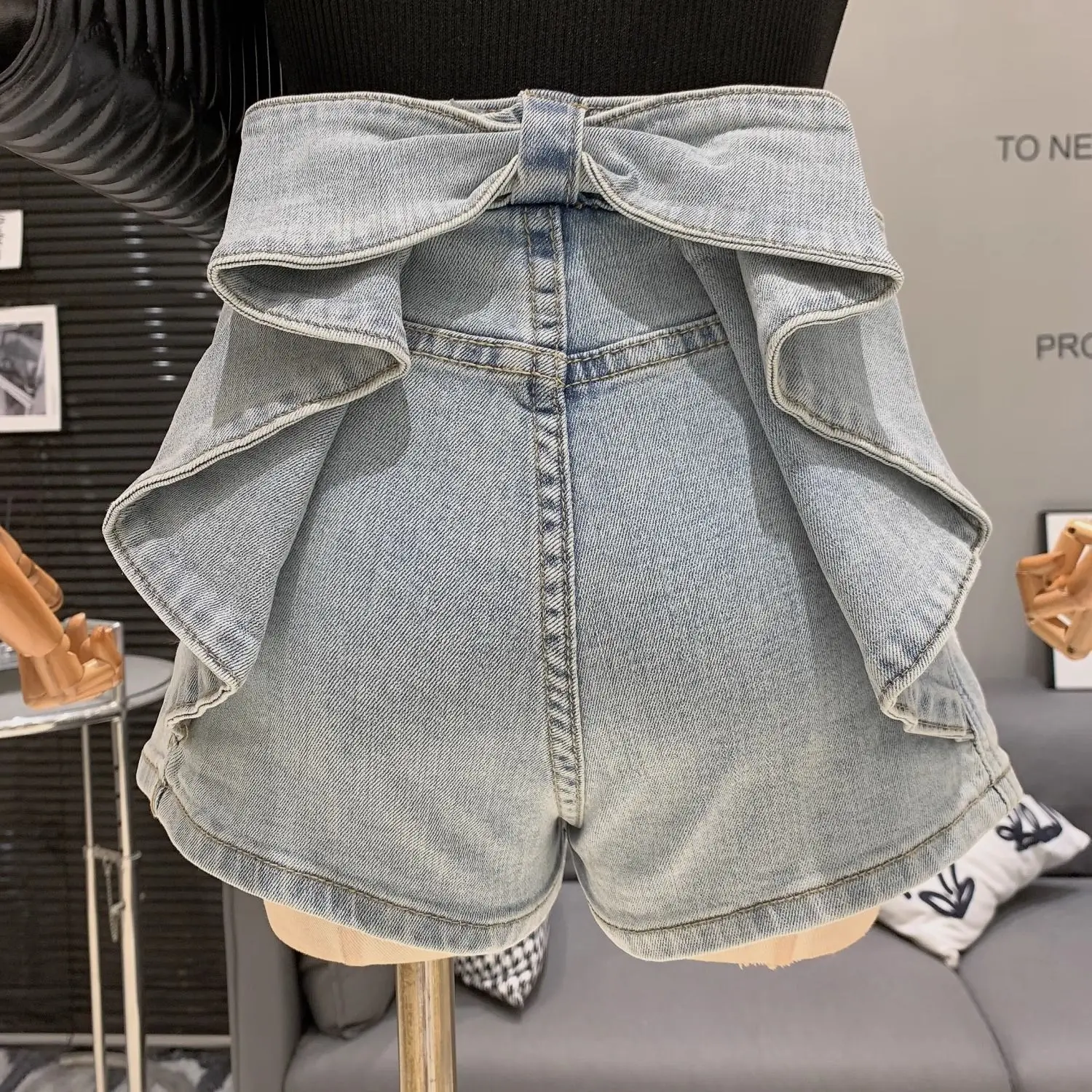 Pantalones cortos vaqueros lavados de verano para mujer, pantalones cortos informales con diseño de lazo, pantalones vaqueros Spice Girl de cintura alta, novedad de 2025