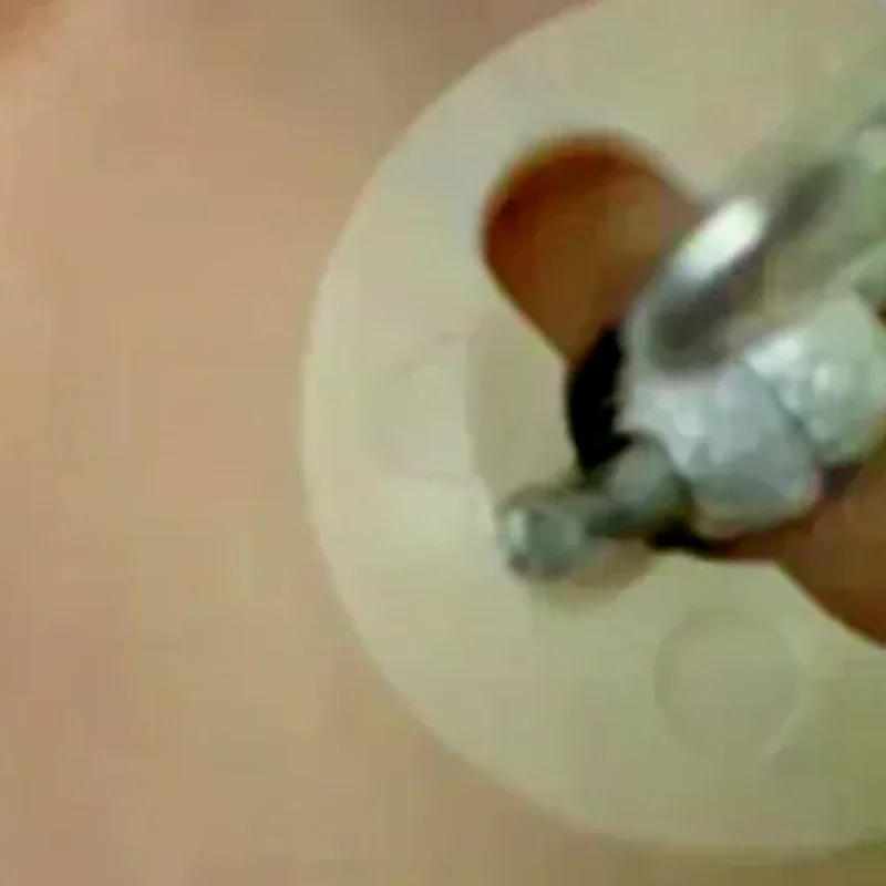 دمية مع ملحقات الصيانة اليومية سحب جين اخرج لإرسال ماكياج المنزل دمية هوك ملحقات بطاقة الرقبة الخاصة