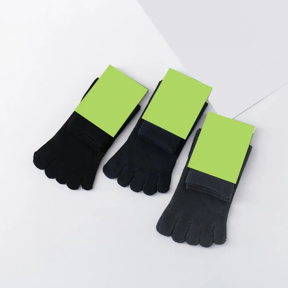 Cotton Blend Socks Men's Split Toe Anti-slip Sport Socks with High Elasticity Sweat Absorption for Daily Wear Mid-tube Solid