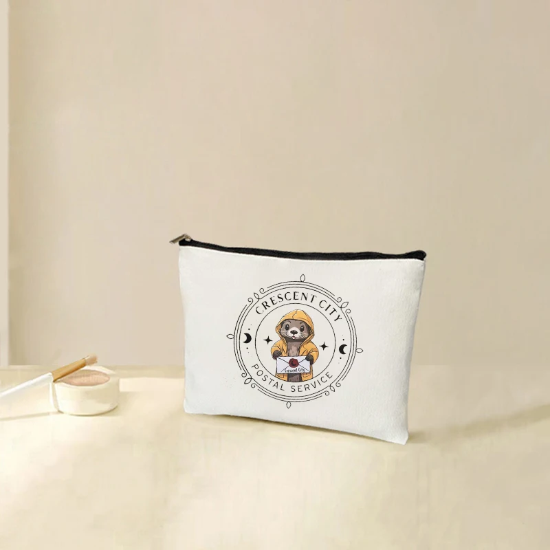 Crescent City Postal Service Maquiagem Bolsa Saco, Entrega De Correio Otter Cosmetic Bag, Bookish Merch Gift, Bookish Merch