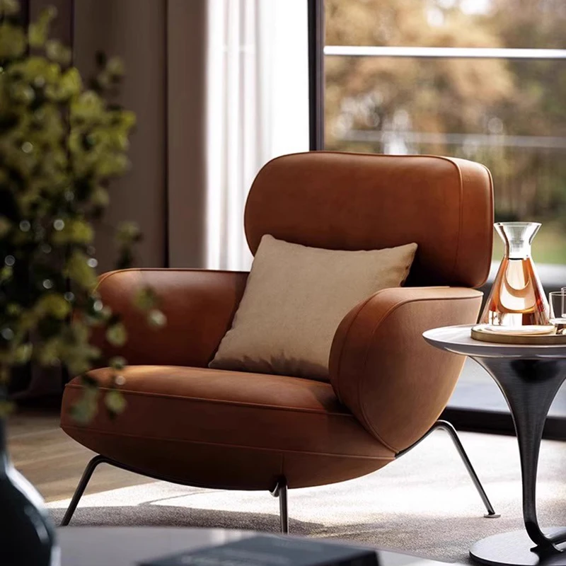 

Leather Simple Living Room Chairs Brown Italian Hotel Salon Lounge Chairs Armchair Puffs Designer Fauteuils De Salon Furniture