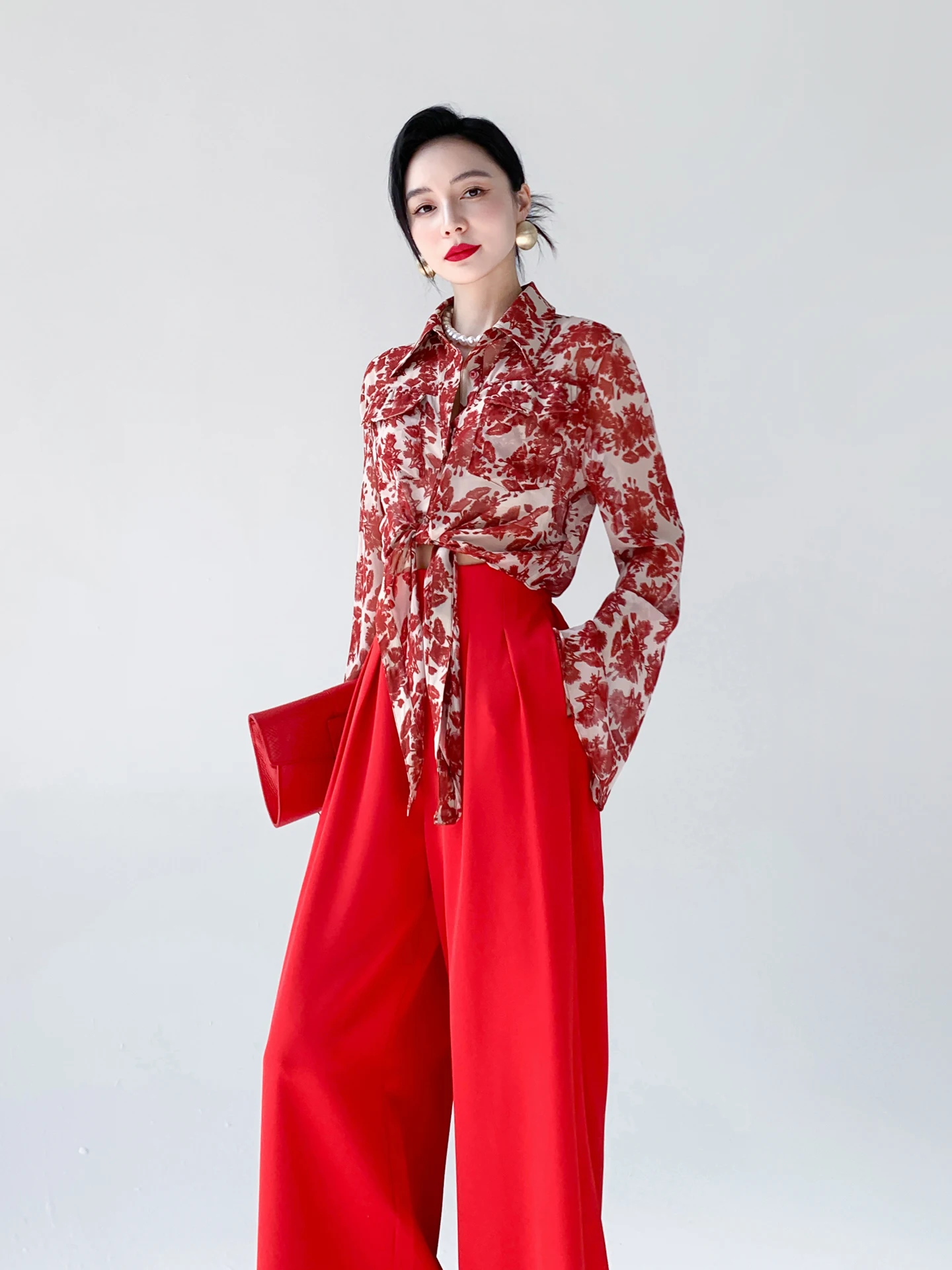 

Красная шифоновая блузка с цветочным принтом для женщин, весенне-летняя модная блузка с высокой талией в винтажном гонконгском стиле, дышащая, с длинным рукавом