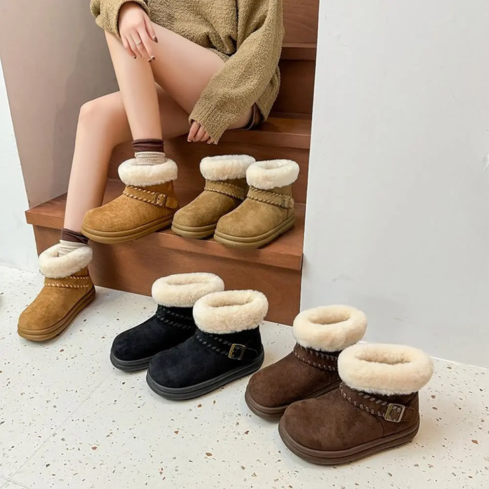 عارضة مشبك معدني الديكور سميكة القاع الثلوج الأحذية الأزياء فو الفراء منخفضة الكعب أحذية النساء شتاء دافئ قصيرة أفخم الأحذية #1