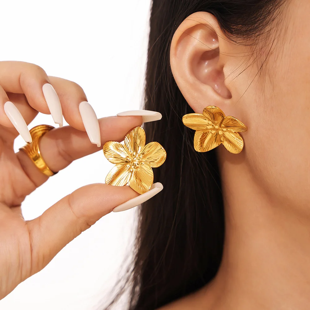 1 Pair Leaf Earring Stainless Steel Gold Color Stud Earrings Trendy Jewelry for Daily Party Accessories Women Jewelry Earstuds