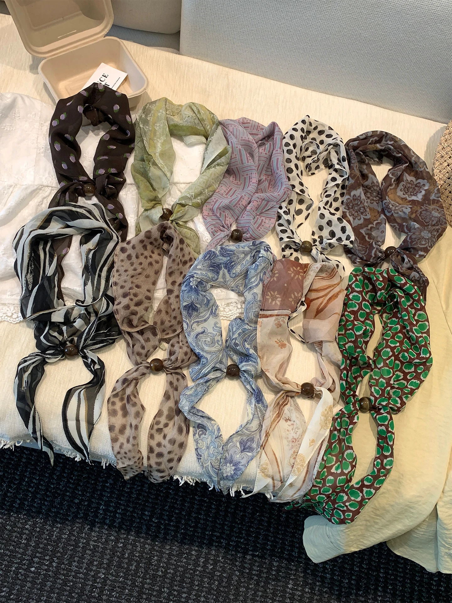 lenco-de-pescoco-feminino-estampado-de-bolinhas-e-leopardo-estilo-retro-coreano-acessorio-de-seda-longo-e-drapeado-para-a-estacao-de-outono