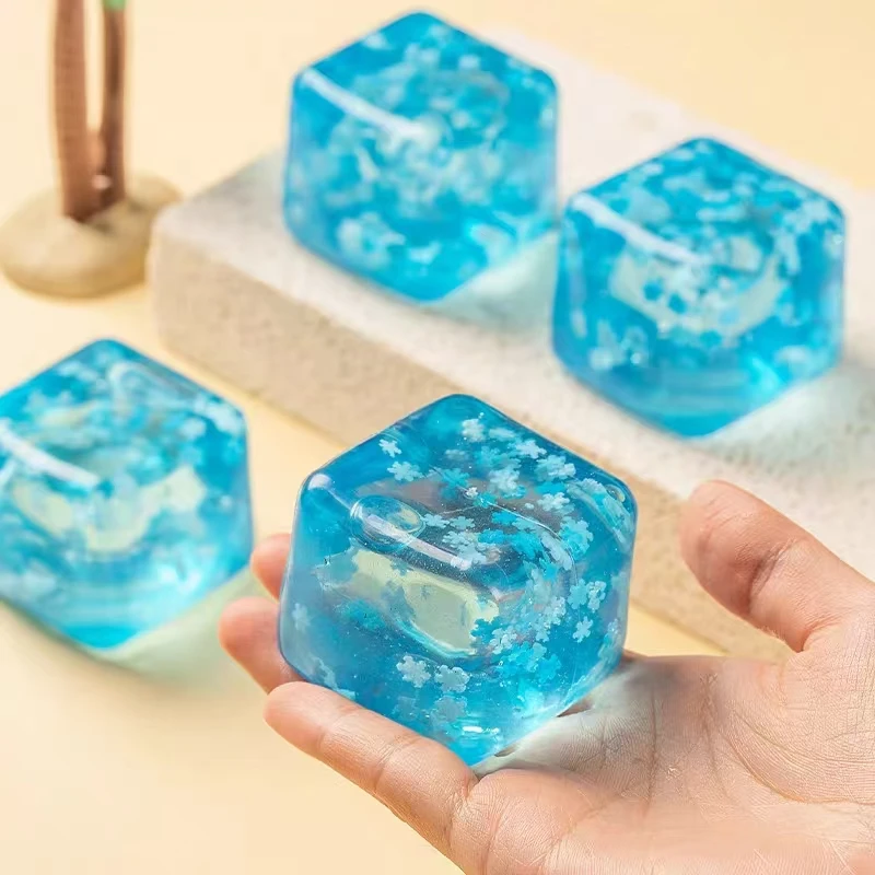 Fiocco di neve Cubo di ghiaccio Giocattolo da spremere allo stress Squishy di zucchero al malto croccante con rimbalzo lento, ASMR Fidget sensoriale per giochi da scrivania e in ufficio