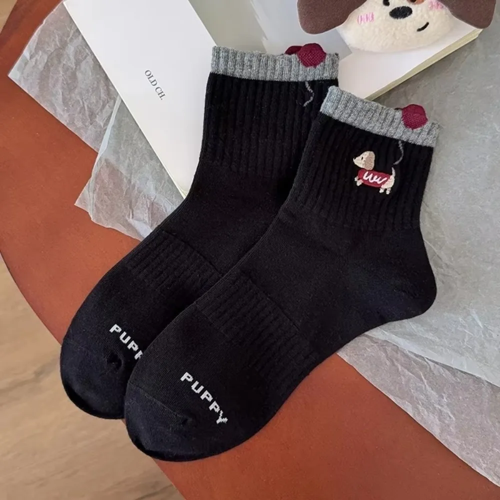 

Fashion Cute Cartoon Women Socks Cotton Puppy Embroidery Winter Socks Elastic Casual Middle Tube Socks Christmas Gifts