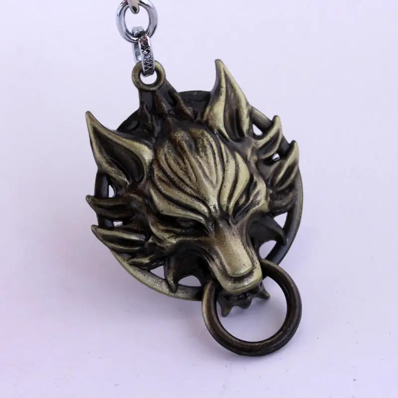 Game Series Cool Final Fantasy Pendant KeyChain Necklace Final Fantasy VII Cloud Wolf Head Logo Metal Exquisite chaveiro