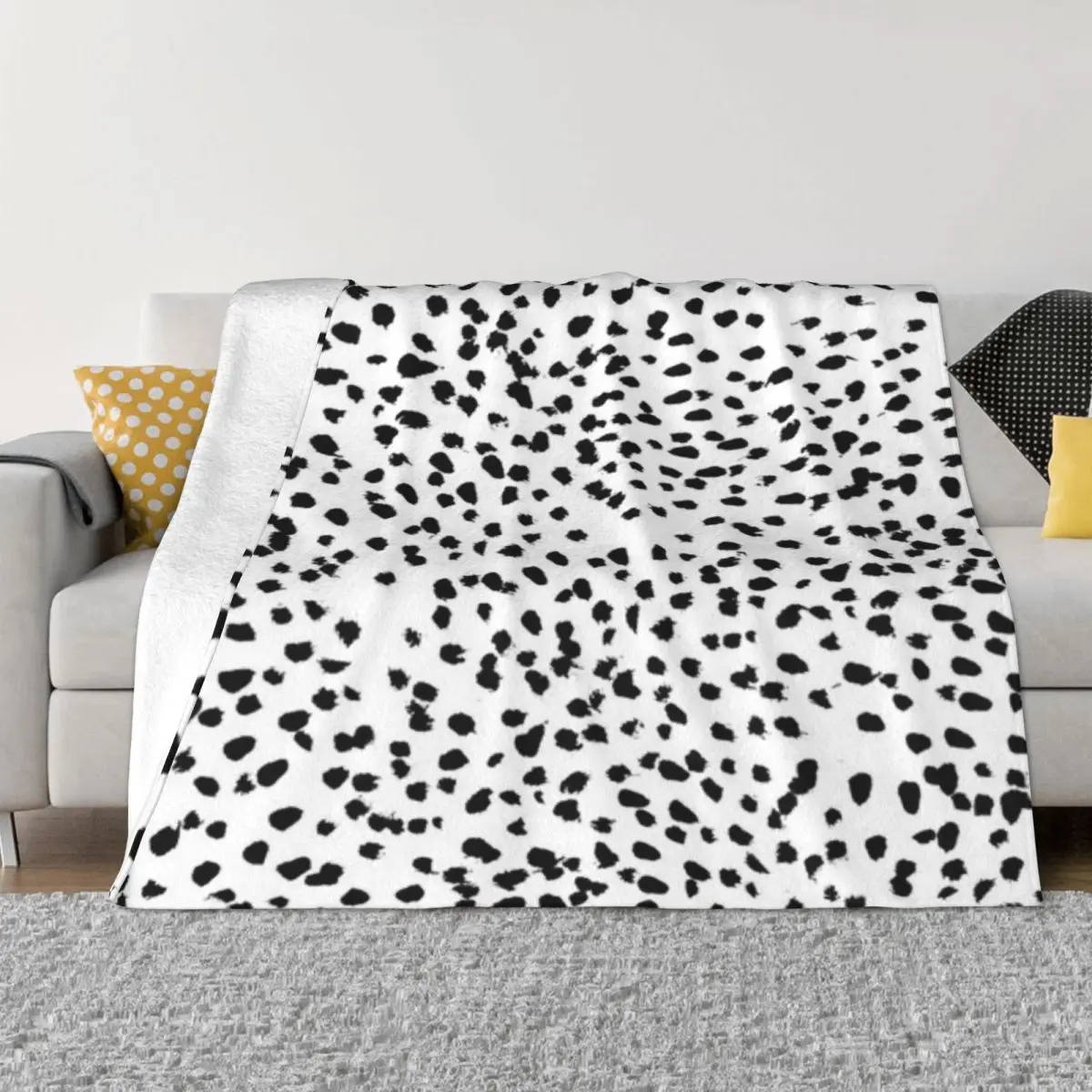 ناديا - بطانية صوف دلماتيكية مطبوعة على شكل حيوانات باللونين الأبيض والأسود BW بطانية صوف دقيقة فائقة النعومة